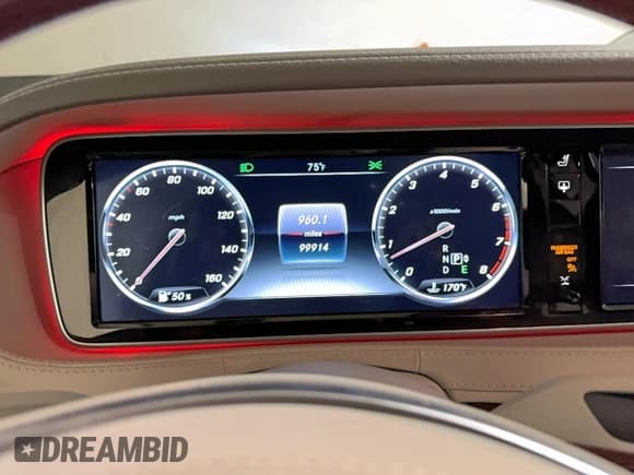 ✅ 2015 Mercedes-Benz S 550 • VIN: WDDUG8CB5FA142619 • Lot: 92920285. Wystawiony na Copart z przebiegiem 99 914 mil. Bezpłatny archiwum sprzedaży aukcyjnych z USA i szczegółowy raport historii pojazdu na DreamBid. Zdjęcie 8.