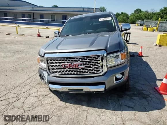 ✅ 2019 GMC Canyon 4WD Denali • VIN: 1GTG6EENXK1115474 • Lot: 63377015. Listed on Copart with 122,982 mi. Free auction sales archive from the USA and detailed vehicle history report at DreamBid. Image 13.