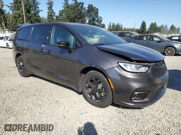 ✅ 2023 Chrysler Pacifica Hybrid Limited • VIN: 2C4RC1S70PR562866 • Lot: 81619465. Wystawiony na Copart z przebiegiem 90 635 mil. Bezpłatny archiwum sprzedaży aukcyjnych z USA i szczegółowy raport historii pojazdu na DreamBid. Zdjęcie 4.