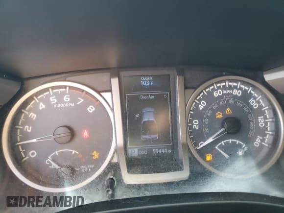 ✅ 2019 Toyota Tacoma TRD Sport • VIN: 3TMAZ5CN7KM080878 • Lot: 80464265. Wystawiony na Copart z przebiegiem 59 444 mil. Bezpłatny archiwum sprzedaży aukcyjnych z USA i szczegółowy raport historii pojazdu na DreamBid. Zdjęcie 9.