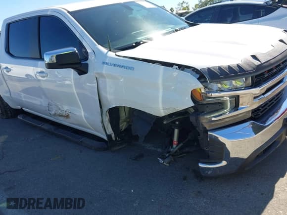 ✅ 2019 Chevrolet Silverado 1500 LT • VIN: 3GCPWCED1KG177455 • Lot: 43459254. Wystawiony na IAAI z przebiegiem 80 162 mil. Bezpłatny archiwum sprzedaży aukcyjnych z USA i szczegółowy raport historii pojazdu na DreamBid. Zdjęcie 6.