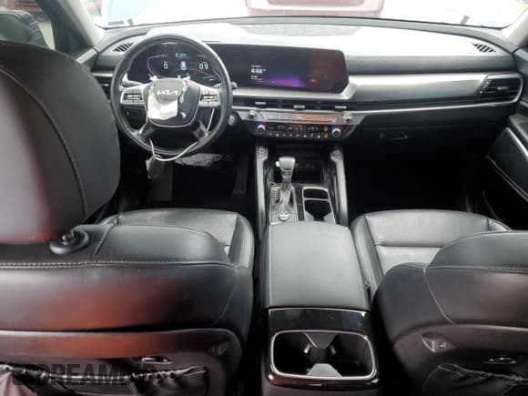 ✅ 2023 Kia Telluride S • VIN: 5XYP64GC2PG408265 • Лот: 69193655. Опубликован ранее на Copart с пробегом 40 493 миль. Бесплатный доступ к архиву аукционных продаж из США и подробный отчёт об истории автомобиля на DreamBid. Изображение 8.