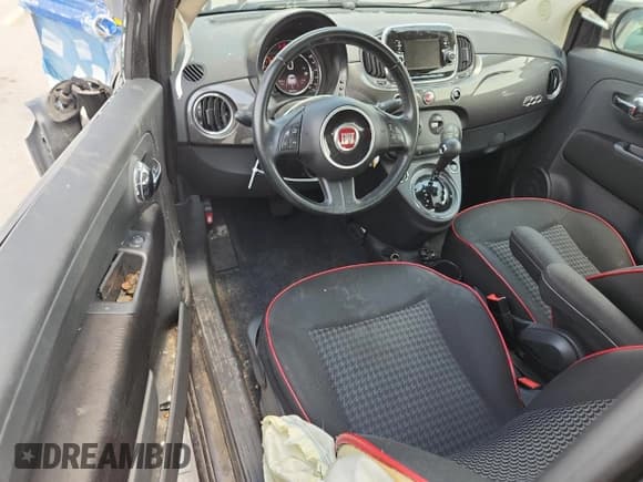 ✅ 2018 FIAT 500 Pop • VIN: 3C3CFFKH5JT425658 • Лот: 61306425. Опубликован ранее на Copart с пробегом 89 404 миль. Бесплатный доступ к архиву аукционных продаж из США и подробный отчёт об истории автомобиля на DreamBid. Изображение 8.
