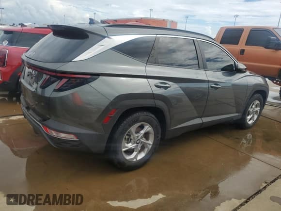 ✅ 2022 Hyundai Tucson SEL • VIN: 5NMJB3AE8NH138015 • Lot: 73965974. Wystawiony na Copart z przebiegiem 7 995 mil. Bezpłatny archiwum sprzedaży aukcyjnych z USA i szczegółowy raport historii pojazdu na DreamBid. Zdjęcie 3.