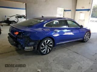 ✅ 2021 Volkswagen Arteon SEL R-Line • VIN: WVWHR7AN0ME012332 • Lot: 91042905. Wystawiony na Copart z przebiegiem 74 572 mil. Bezpłatny archiwum sprzedaży aukcyjnych z USA i szczegółowy raport historii pojazdu na DreamBid. Zdjęcie 3.