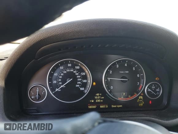 ✅ 2015 BMW X3 xDrive28i • VIN: 5UXWX9C58F0D46809 • Lot: 69884245. Wystawiony na Copart z przebiegiem 185 567 mil. Bezpłatny archiwum sprzedaży aukcyjnych z USA i szczegółowy raport historii pojazdu na DreamBid. Zdjęcie 9.