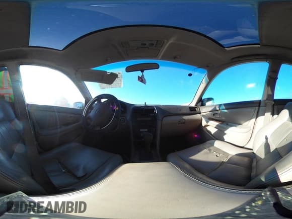 ✅ 1998 Lexus ES 300 • VIN: JT8BF28G8W5038803 • Lot: 41641509. Listed on IAAI with Not provided. Free auction sales archive from the USA and detailed vehicle history report at DreamBid. Image 17.