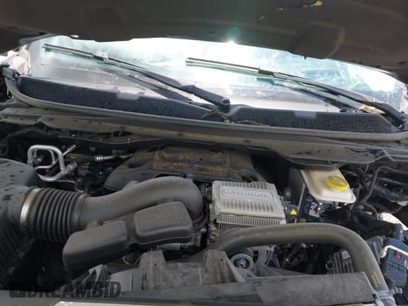 ✅ 2022 Jeep Wagoneer Series III • VIN: 1C4SJVDT3NS107823 • Lot: 42694269. Listed on IAAI with 20,420 mi. Free auction sales archive from the USA and detailed vehicle history report at DreamBid. Image 10.