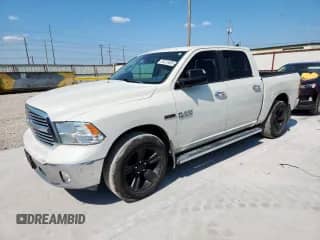 2016 Ram 1500 Big Horn с VIN 1C6RR6LM7GS216075, выставлен на аукционе Copart как лот 68223455 с пробегом 200 011 миль миль и Чистый • Clean title. История ставок и продаж доступна на DreamBid. Изображение 1.