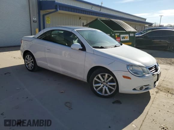 ✅ 2008 Volkswagen Eos Turbo • VIN: WVWBA71F78V018771 • Лот: 92571265. Опубликован ранее на Copart с пробегом 144 459 миль. Бесплатный доступ к архиву аукционных продаж из США и подробный отчёт об истории автомобиля на DreamBid. Изображение 4.