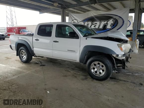 ✅ 2012 Toyota Tacoma • VIN: 5TFJX4CN6CX013961 • Lot: 80145835. Listed on Copart with 253,645 mi. Free auction sales archive from the USA and detailed vehicle history report at DreamBid. Image 4.