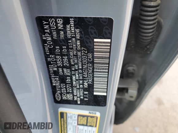 2022 Hyundai Elantra SE with VIN KMHLL4AG1NU303727, listed as a Copart auction lot 60492755 with 29,956 mi miles and Salvage title. Bid and sale history available at DreamBid. Image 12.