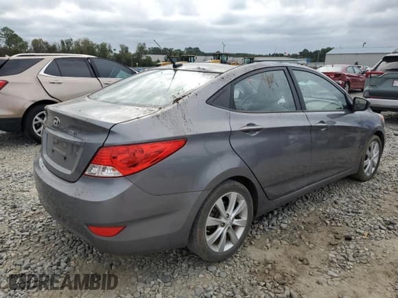 ✅ 2014 Hyundai Accent GLS • VIN: KMHCU4AE4EU739208 • Лот: 74274984. Опубликован ранее на Copart с пробегом 79 161 миль. Бесплатный доступ к архиву аукционных продаж из США и подробный отчёт об истории автомобиля на DreamBid. Изображение 3.