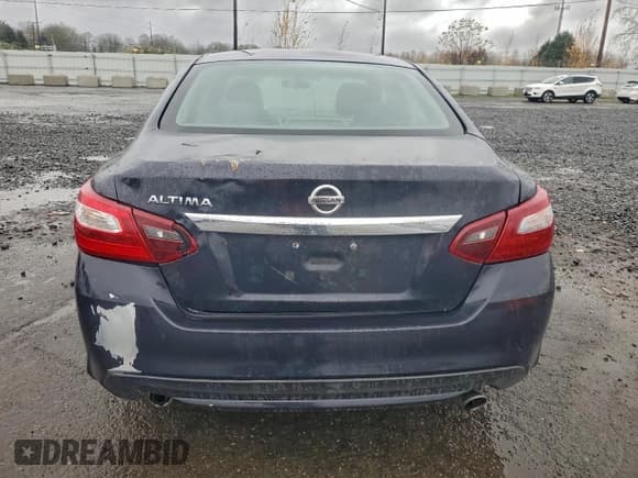 ✅ 2017 Nissan Altima SR • VIN: 1N4AL3AP9HN314064 • Lot: 95475895. Listed on Copart with 100,054 mi. Free auction sales archive from the USA and detailed vehicle history report at DreamBid. Image 6.