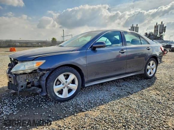 ✅ 2010 Toyota Camry • VIN: 4T1BF3EK2AU501593 • Lot: 94998645. Listed on Copart with 187,265 mi. Free auction sales archive from the USA and detailed vehicle history report at DreamBid. Image 1.