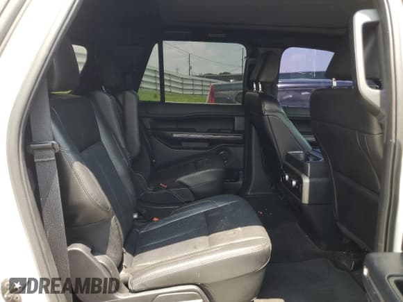 ✅ 2021 Ford Expedition Max XLT • VIN: 1FMJK1HT7MEA15571 • Лот: 61426535. Опубликован ранее на Copart с пробегом 36 539 миль. Бесплатный доступ к архиву аукционных продаж из США и подробный отчёт об истории автомобиля на DreamBid. Изображение 11.