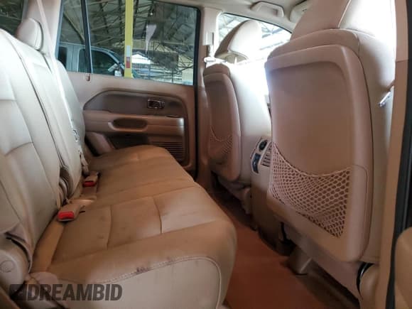 ✅ 2008 Honda Pilot VP • VIN: 5FNYF28218B005742 • Lot: 81612915. Listed on Copart with 120,405 mi. Free auction sales archive from the USA and detailed vehicle history report at DreamBid. Image 11.