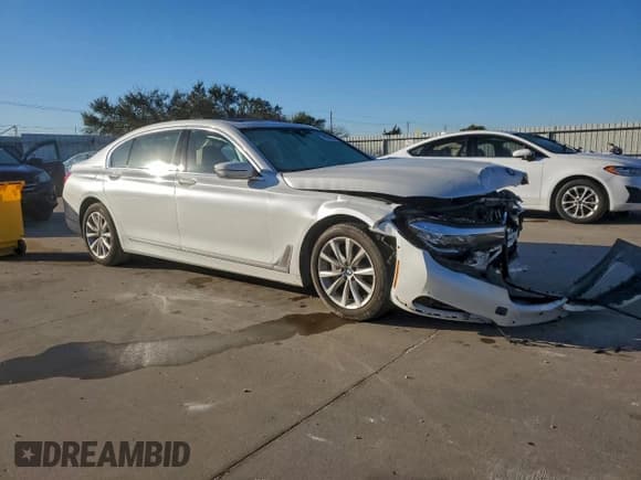 ✅ 2017 BMW 7 Series 740i • VIN: WBA7E2C35HG740743 • Lot: 90944865. Listed on Copart with Not provided. Free auction sales archive from the USA and detailed vehicle history report at DreamBid. Image 4.