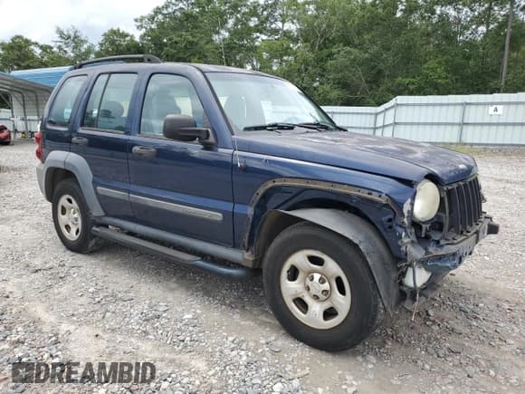 ✅ 2007 Jeep Liberty Sport • VIN: 1J4GK48K47W525506 • Lot: 68171615. Wystawiony na Copart z przebiegiem 132 268 mil. Bezpłatny archiwum sprzedaży aukcyjnych z USA i szczegółowy raport historii pojazdu na DreamBid. Zdjęcie 4.