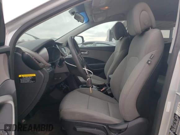 ✅ 2017 Hyundai Santa Fe 2.4L • VIN: 5XYZT3LB5HG437527 • Лот: 51944894. Опубликован ранее на Copart с пробегом 111 221 миль. Бесплатный доступ к архиву аукционных продаж из США и подробный отчёт об истории автомобиля на DreamBid. Изображение 7.