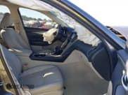 ✅ 2014 Infiniti Q50 Premium • VIN: JN1BV7AR0EM702841 • Lot: 43380882. Listed on IAAI with 100,815 mi. Free auction sales archive from the USA and detailed vehicle history report at DreamBid. Image 5.