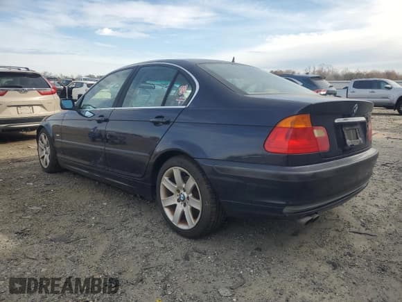 ✅ 2000 BMW 3 Series 328i • VIN: WBAAM5336YKG17365 • Lot: 93065405. Wystawiony na Copart z przebiegiem 159 475 mil. Bezpłatny archiwum sprzedaży aukcyjnych z USA i szczegółowy raport historii pojazdu na DreamBid. Zdjęcie 2.