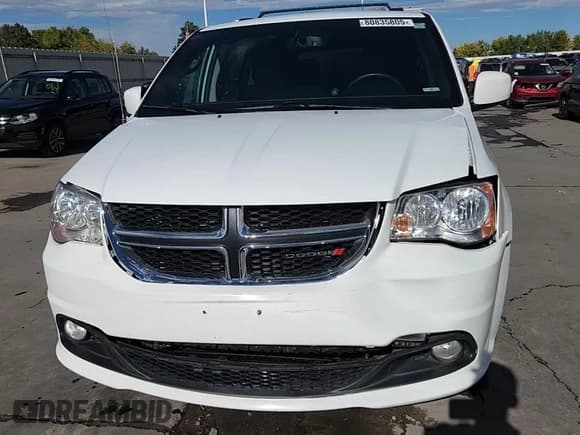 ✅ 2017 Dodge Grand Caravan SXT • VIN: 2C4RDGCG0HR625271 • Лот: 80835805. Опубликован ранее на Copart с пробегом 78 076 миль. Бесплатный доступ к архиву аукционных продаж из США и подробный отчёт об истории автомобиля на DreamBid. Изображение 14.