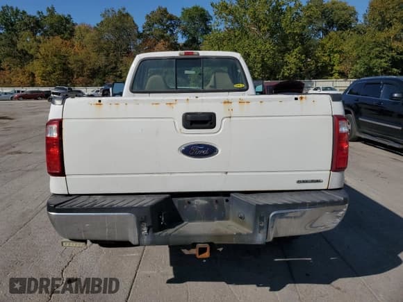 ✅ 2001 Ford F-350 XL • VIN: 1FTSF31L21EA59234 • Lot: 81551375. Listed on Copart with 175,312 mi. Free auction sales archive from the USA and detailed vehicle history report at DreamBid. Image 6.