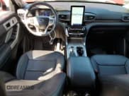 ✅ 2023 Ford Explorer Limited • VIN: 1FMSK8FH6PGC10842 • Lot: 71264255. Wystawiony na Copart z przebiegiem 22 172 mil. Bezpłatny archiwum sprzedaży aukcyjnych z USA i szczegółowy raport historii pojazdu na DreamBid. Zdjęcie 8.