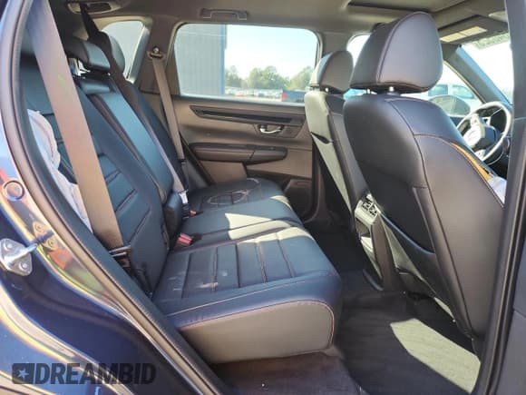 ✅ 2025 Honda CR-V Sport-L • VIN: 7FARS5H82SE037469 • Lot: 86840525. Wystawiony na Copart z przebiegiem 10 753 mil. Bezpłatny archiwum sprzedaży aukcyjnych z USA i szczegółowy raport historii pojazdu na DreamBid. Zdjęcie 11.