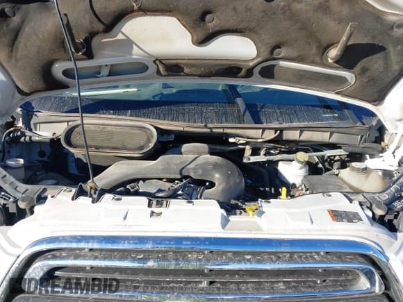 ✅ 2015 Ford Transit XL • VIN: 1FBZX2ZM3FKA76284 • Lot: 41047457. Wystawiony na IAAI z przebiegiem 191 400 mil. Bezpłatny archiwum sprzedaży aukcyjnych z USA i szczegółowy raport historii pojazdu na DreamBid. Zdjęcie 10.