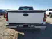 2004 Chevrolet Silverado 1500 LS z VIN 1GCEC14V54Z353344, wystawiony jako Copart lot #72597554 z przebiegiem Nie podano mil oraz Czysty tytuł • Clean title. Historia ofert i sprzedaży dostępna na DreamBid. Obrazek 6.