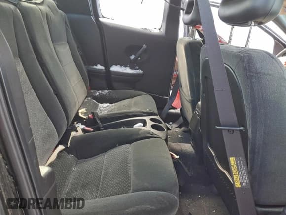 ✅ 2006 Saturn ION • VIN: 1G8AW18F56Z166885 • Лот: 94898925. Опубликован ранее на Copart с пробегом 138 418 миль. Бесплатный доступ к архиву аукционных продаж из США и подробный отчёт об истории автомобиля на DreamBid. Изображение 10.