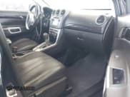 ✅ 2014 Chevrolet Captiva Sport LT • VIN: 3GNAL3EK7ES644321 • Lot: 42444250. Wystawiony na IAAI z przebiegiem 104 616 mil. Bezpłatny archiwum sprzedaży aukcyjnych z USA i szczegółowy raport historii pojazdu na DreamBid. Zdjęcie 5.