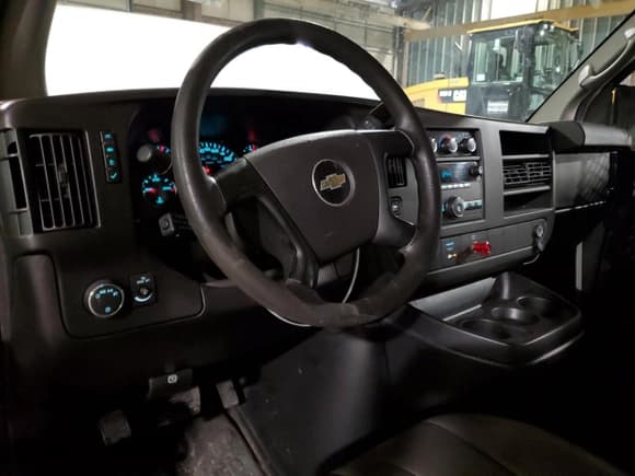 ✅ 2013 Chevrolet Express Cargo • VIN: 1GCZGTCA9D1181303 • Lot: 50391975. Listed on Copart with 76,724 mi. Free auction sales archive from the USA and detailed vehicle history report at DreamBid. Image 8.