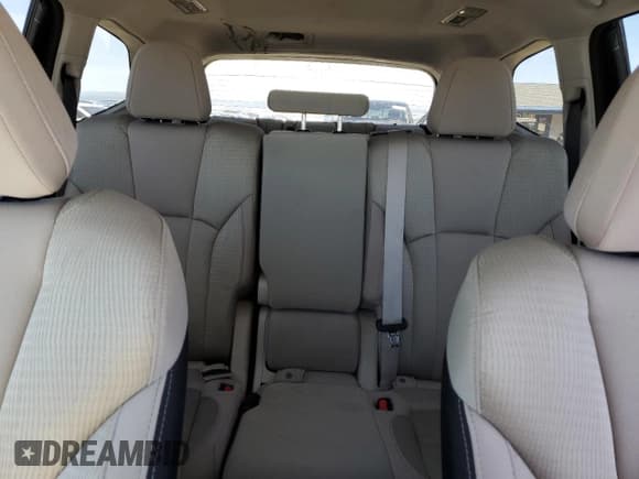 ✅ 2021 Subaru Ascent Premium • VIN: 4S4WMACD6M3458774 • Lot: 58930484. Wystawiony na Copart z przebiegiem 9 640 mil. Bezpłatny archiwum sprzedaży aukcyjnych z USA i szczegółowy raport historii pojazdu na DreamBid. Zdjęcie 10.