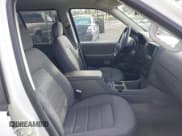 ✅ 2003 Ford Explorer XLS • VIN: 1FMZU72K43ZA48714 • Lot: 41239808. Wystawiony na IAAI z przebiegiem 78 364 mil. Bezpłatny archiwum sprzedaży aukcyjnych z USA i szczegółowy raport historii pojazdu na DreamBid. Zdjęcie 5.