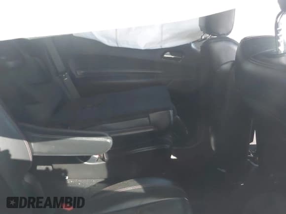 ✅ 2022 Dodge Durango R/T • VIN: 1C4SDHCT9NC217926 • Lot: 42145879. Wystawiony na IAAI z przebiegiem Nie podano. Bezpłatny archiwum sprzedaży aukcyjnych z USA i szczegółowy raport historii pojazdu na DreamBid. Zdjęcie 8.