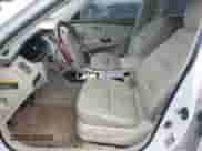 2007 Hyundai Azera SE z VIN KMHFC46F47A171001, wystawiony jako Copart lot #43953835 z przebiegiem 217 443 mil mil oraz Szkoda całkowita • Salvage title. Historia ofert i sprzedaży dostępna na DreamBid. Obrazek 7.