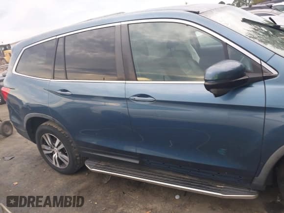 ✅ 2016 Honda Pilot EX-L • VIN: 5FNYF6H84GB085595 • Lot: 43265523. Listed on IAAI with 139,023 mi. Free auction sales archive from the USA and detailed vehicle history report at DreamBid. Image 13.