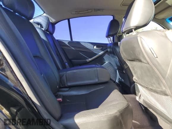 ✅ 2004 Infiniti G35 w/Leather • VIN: JNKCV51E14M110493 • Lot: 89564305. Listed on Copart with 193,912 mi. Free auction sales archive from the USA and detailed vehicle history report at DreamBid. Image 10.