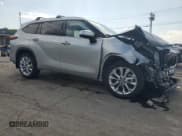 ✅ 2020 Toyota Highlander Limited • VIN: 5TDDZRBH7LS033805 • Lot: 66352705. Listed on Copart with 71,932 mi. Free auction sales archive from the USA and detailed vehicle history report at DreamBid. Image 4.