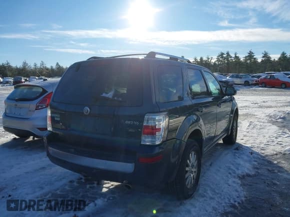 ✅ 2008 Mercury Mariner Premier • VIN: 4M2CU97148KJ40583 • Lot: 43889242. Listed on IAAI with 236,284 mi. Free auction sales archive from the USA and detailed vehicle history report at DreamBid. Image 4.