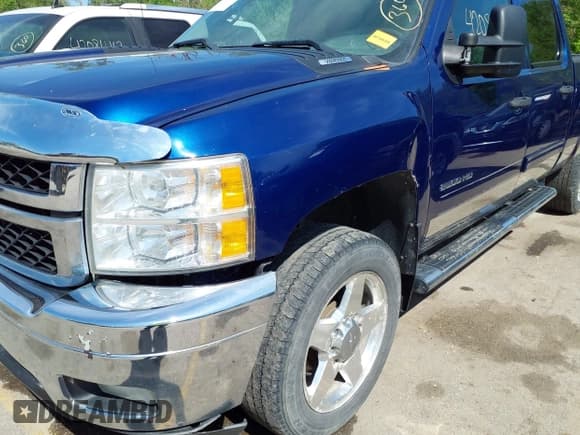 ✅ 2013 Chevrolet Silverado 2500HD LT • VIN: 1GC1KXCG1DF130999 • Lot: 42080914. Listed on IAAI with 366,141 mi. Free auction sales archive from the USA and detailed vehicle history report at DreamBid. Image 20.