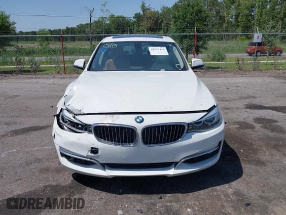 ✅ 2015 BMW 3 Series 328i Gran Turismo xDrive • VIN: WBA8Z5C55FD672244 • Лот: 42297436. Опубликован ранее на IAAI с пробегом 106 962 миль. Бесплатный доступ к архиву аукционных продаж из США и подробный отчёт об истории автомобиля на DreamBid. Изображение 12.