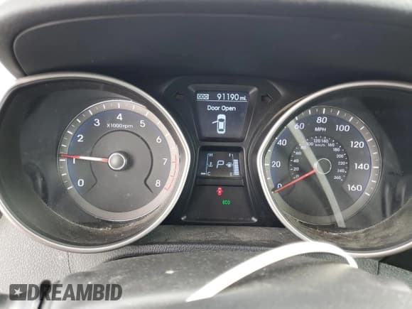 ✅ 2013 Hyundai Elantra • VIN: KMHD35LE2DU089478 • Лот: 82326605. Опубликован ранее на Copart с пробегом 91 190 миль. Бесплатный доступ к архиву аукционных продаж из США и подробный отчёт об истории автомобиля на DreamBid. Изображение 9.