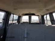 ✅ 2012 Chevrolet Express Passenger 1LT • VIN: 1GAZGYFG6C1134377 • Lot: 75669234. Wystawiony na Copart z przebiegiem Nie podano. Bezpłatny archiwum sprzedaży aukcyjnych z USA i szczegółowy raport historii pojazdu na DreamBid. Zdjęcie 10.