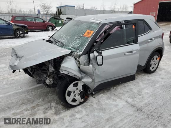 ✅ 2022 Hyundai Venue SE • VIN: KMHRB8A35NU188633 • Lot: 43449445. Listed on Copart with Not provided. Free auction sales archive from the USA and detailed vehicle history report at DreamBid. Image 1.