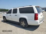 ✅ 2009 Chevrolet Suburban LS • VIN: 1GNFC16J69R200503 • Лот: 61926495. Опубликован ранее на Copart с пробегом 360 653 миль. Бесплатный доступ к архиву аукционных продаж из США и подробный отчёт об истории автомобиля на DreamBid. Изображение 2.