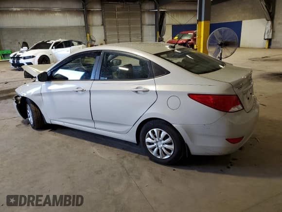 ✅ 2015 Hyundai Accent GLS • VIN: KMHCT4AE6FU848533 • Лот: 75695384. Опубликован ранее на Copart с пробегом 213 275 миль. Бесплатный доступ к архиву аукционных продаж из США и подробный отчёт об истории автомобиля на DreamBid. Изображение 2.